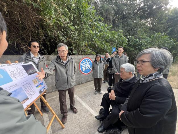 114年11月27日監察委員王榮璋、蘇麗瓊巡察金門安東二營區等軍事據點，關切碉堡軍事營區活化利用情形