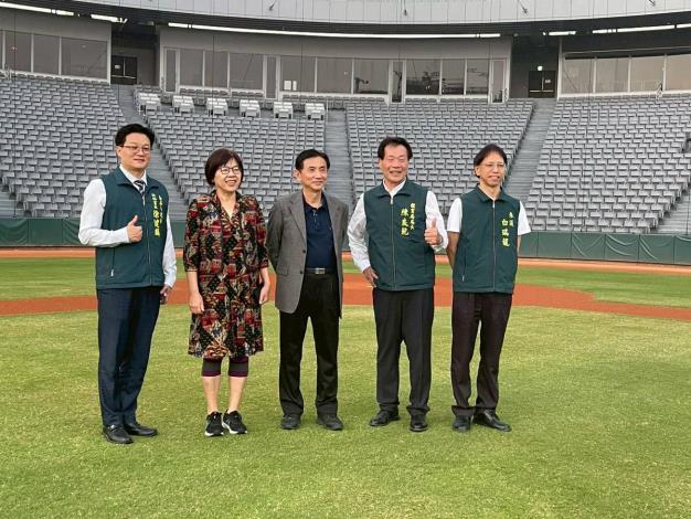 監察委員蕭自佑、施錦芳巡察亞太國際棒球訓練中心營運管理情形