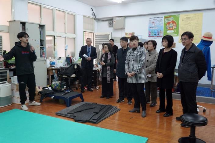 監察院教育及文化委員會巡察新北市明德高中防護室