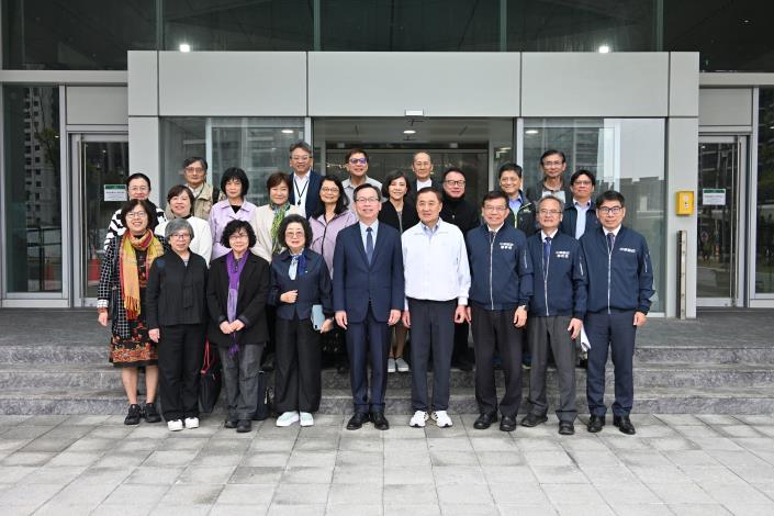 監察院交通及採購委員會巡察中華郵政物流園區營運中心