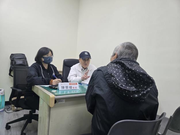 監察委員陳景峻115年3月13日於屏東縣政府縣民聯合服務中心受理民眾陳情