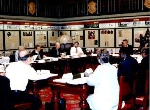 2002年澳洲新南威爾斯 監察院成功轉換國際監察組織（IOI）會籍，以正式會員身分出席「第20屆澳紐及太平洋地區（APOR）監察使年會」。